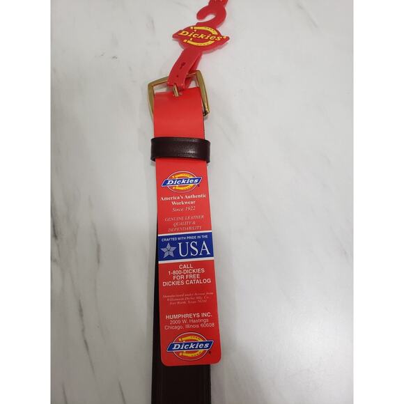 NEW Dickies Men's Casual Leather Belt‎ Solid Simple Classic Brown Sz: 44 Work - Picture 2 of 3